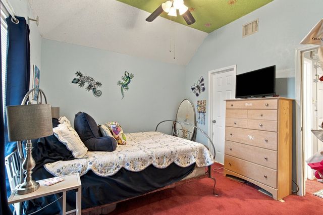 3825 Branch Hollow Circle, Carrollton, TX 75007