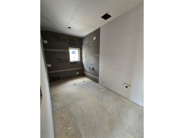 2135 S High St, Denver, CO 80210