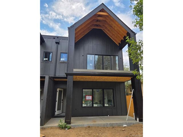 2135 S High St, Denver, CO 80210