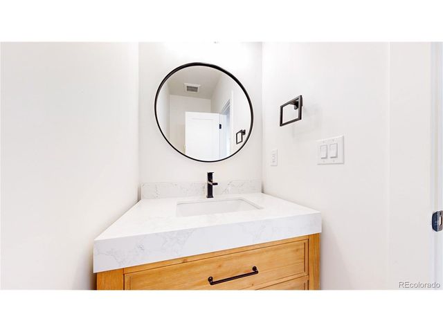 2135 S High St, Denver, CO 80210