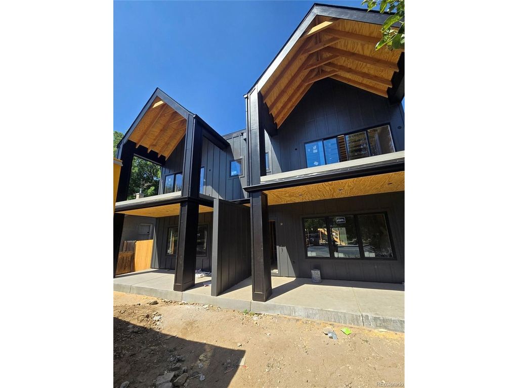 2135 S High St, Denver, CO 80210