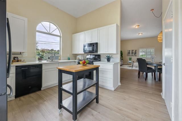 6398 Madrone Avenue, San Diego, CA 92114