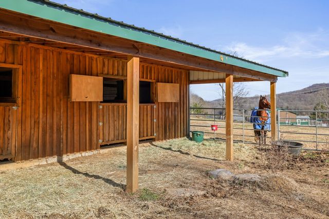 3755 Holmes Gap Rd, Watertown, TN 37184
