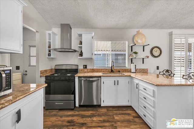 15300 Palm Drive 30, Desert Hot Springs, CA 92240