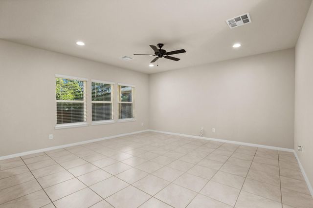 1120 La Conterra BLVD, Georgetown, TX 78626