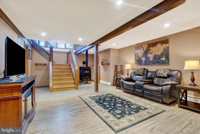 1170 CANAL ROAD EXT, Manchester, PA 17345