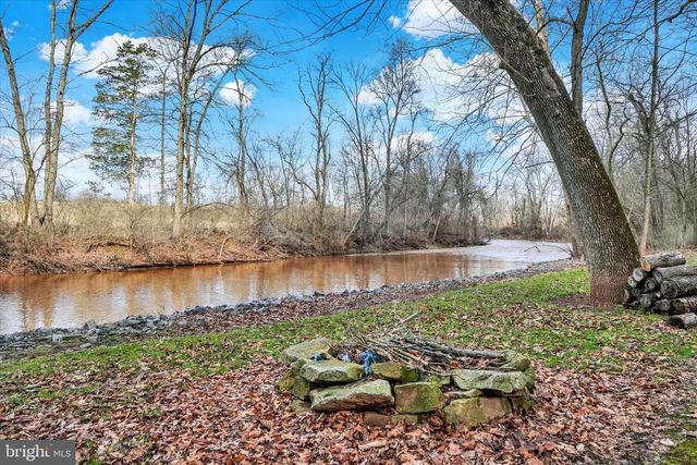 1170 CANAL ROAD EXT, Manchester, PA 17345