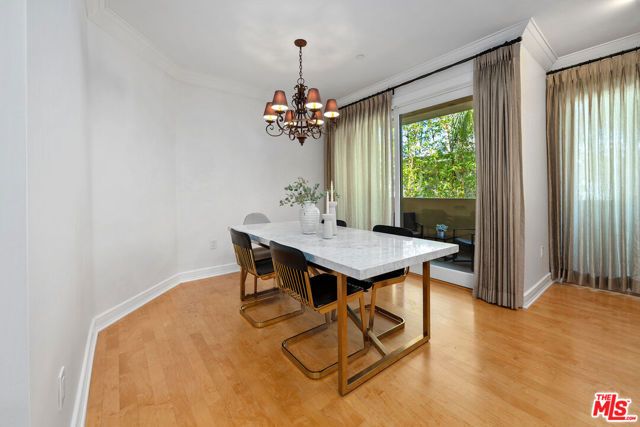 411 N Oakhurst Drive 305, Beverly Hills, CA 90210