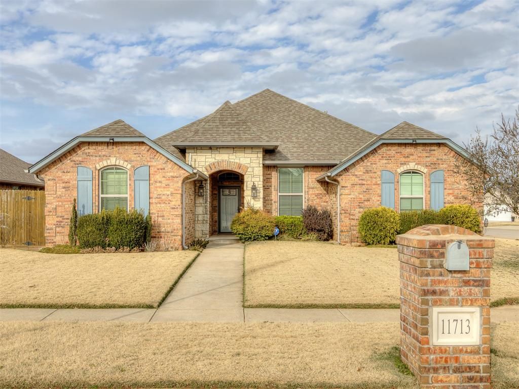 11713 SW 14th Street, Yukon, OK 73099