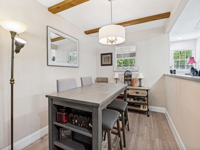 875 Lovers Lane, Grapevine, TX 76051