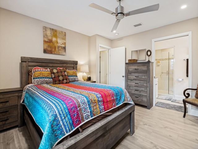 875 Lovers Lane, Grapevine, TX 76051