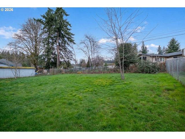 1360 SUNSET Ln, Sweet Home, OR 97386