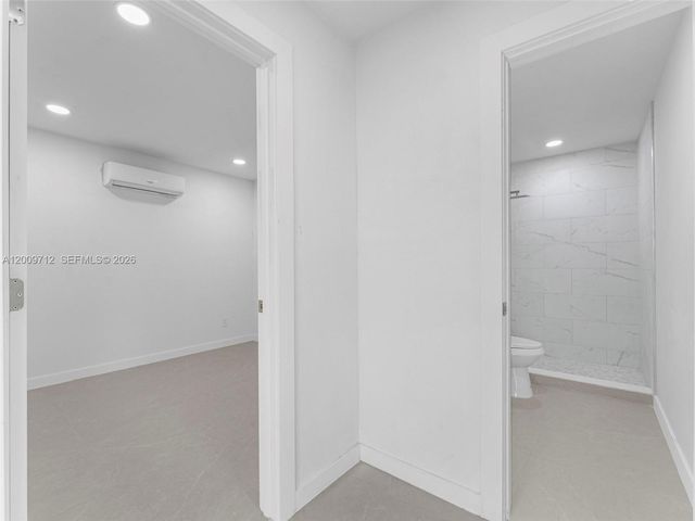 1368 W 29th St 2, Hialeah, FL 33012