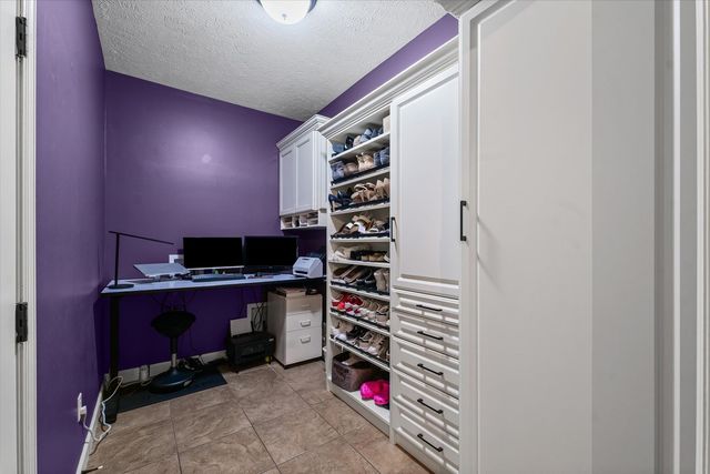 312 LONDON Way, Savoy, IL 61874