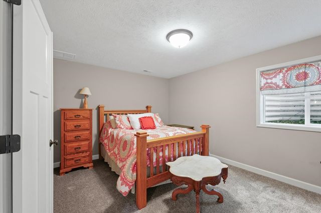 312 LONDON Way, Savoy, IL 61874