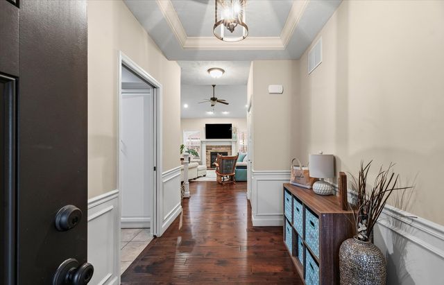 312 LONDON Way, Savoy, IL 61874