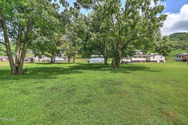 195 Spaniel Drive, Gate City, VA 24251