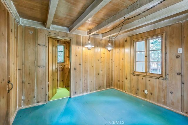 129 B Lane, Lake Arrowhead, CA 92352