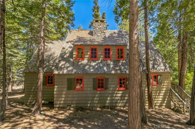129 B Lane, Lake Arrowhead, CA 92352