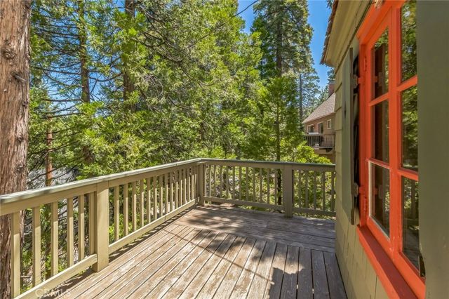 129 B Lane, Lake Arrowhead, CA 92352