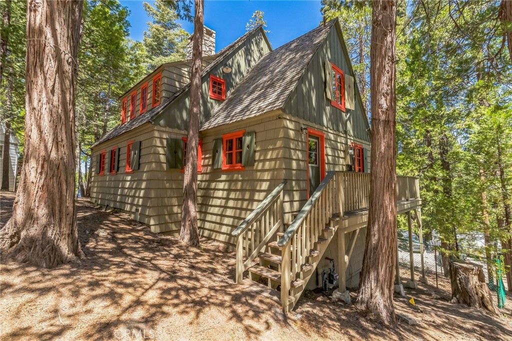 129 B Lane, Lake Arrowhead, CA 92352