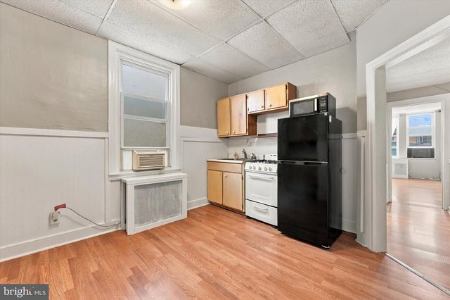 4336 MANAYUNK AVE, Philadelphia, PA 19128
