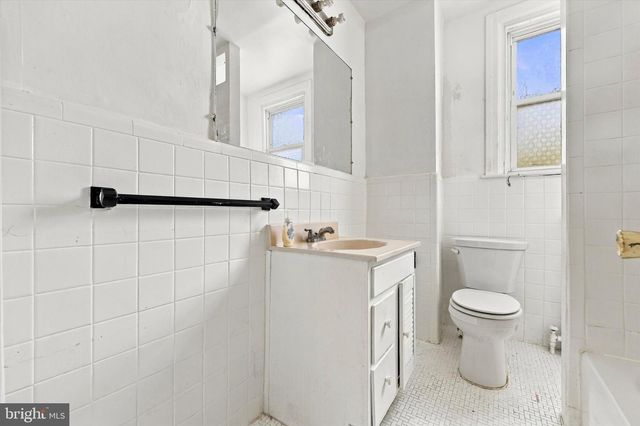 4336 MANAYUNK AVE, Philadelphia, PA 19128