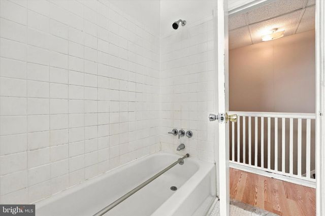 4336 MANAYUNK AVE, Philadelphia, PA 19128