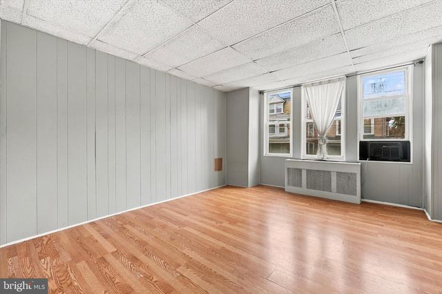 4336 MANAYUNK AVE, Philadelphia, PA 19128