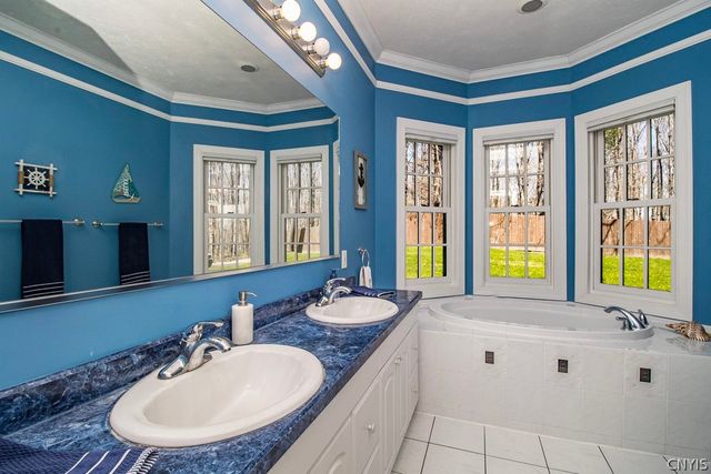 2769 West Lake Road, Cazenovia, NY 13035