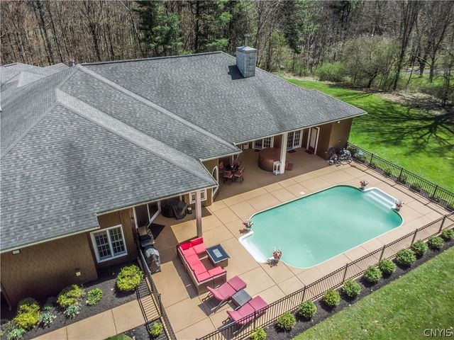 2769 West Lake Road, Cazenovia, NY 13035