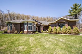 2769 West Lake Road, Cazenovia, NY 13035