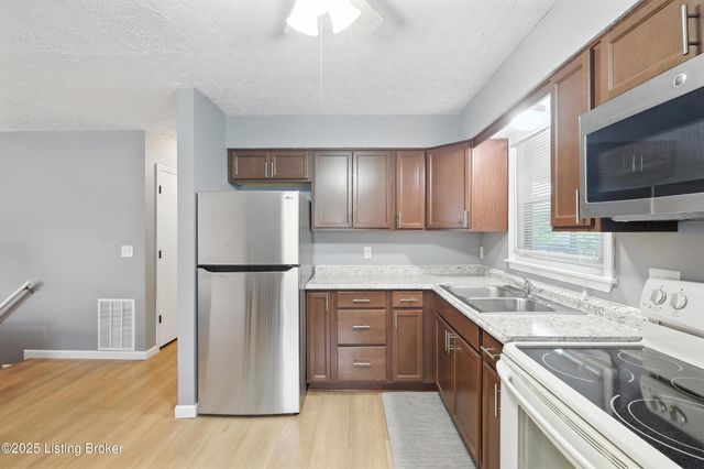 416 Franklin Ave, Elizabethtown, KY 42701