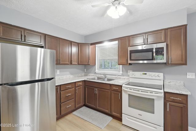 416 Franklin Ave, Elizabethtown, KY 42701