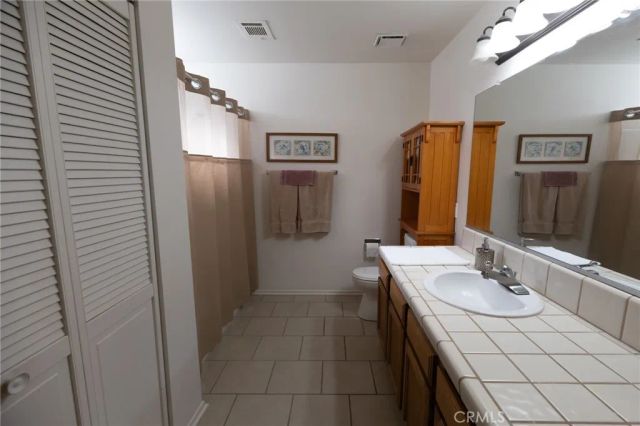 19258 Pine, Apple Valley, CA 92308