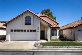 19258 Pine, Apple Valley, CA 92308