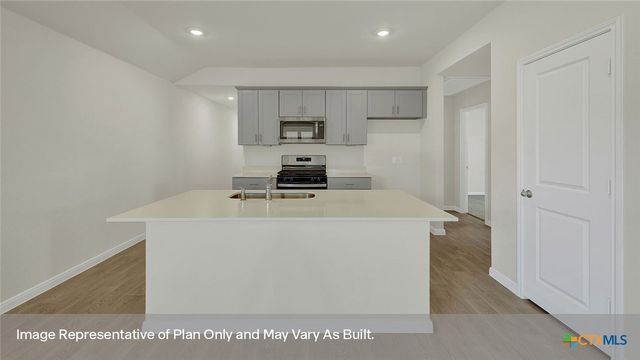 160 RAYMONDVILLE Path, San Marcos, TX 78666