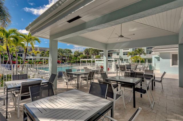 207 Mainsail Circle, Jupiter, FL 33477