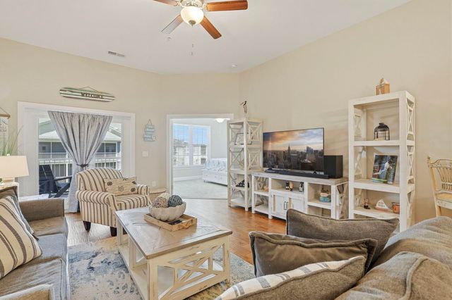 186 Ella Kinley Cir Unit 403, Myrtle Beach, SC 29588