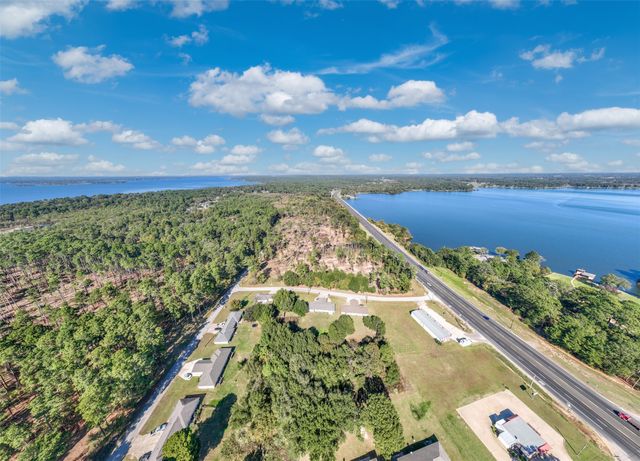 17446 Pintail 20A, Flint, TX 75762