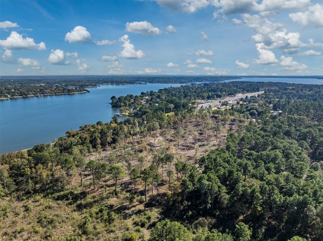 17446 Pintail 20A, Flint, TX 75762