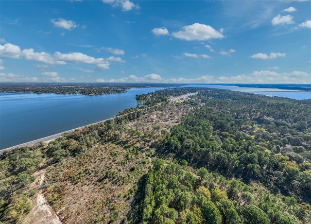 17446 Pintail 20A, Flint, TX 75762