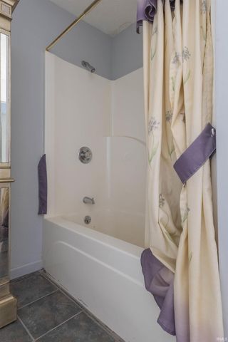 1807 N Elgin Street, Muncie, IN 47303