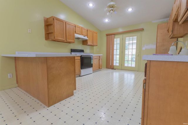 1807 N Elgin Street, Muncie, IN 47303