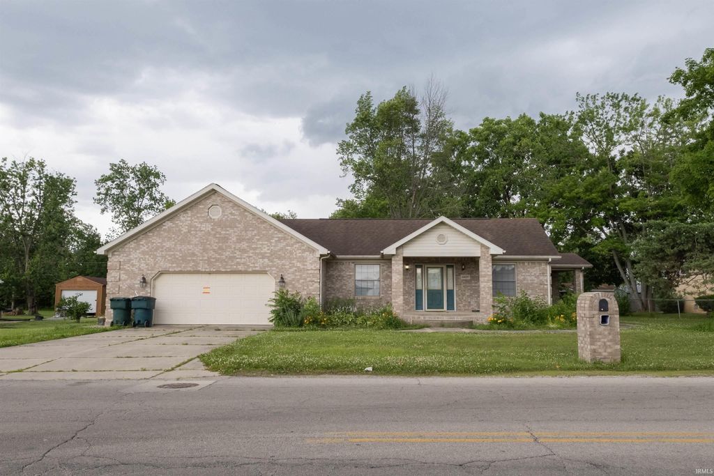 1807 N Elgin Street, Muncie, IN 47303