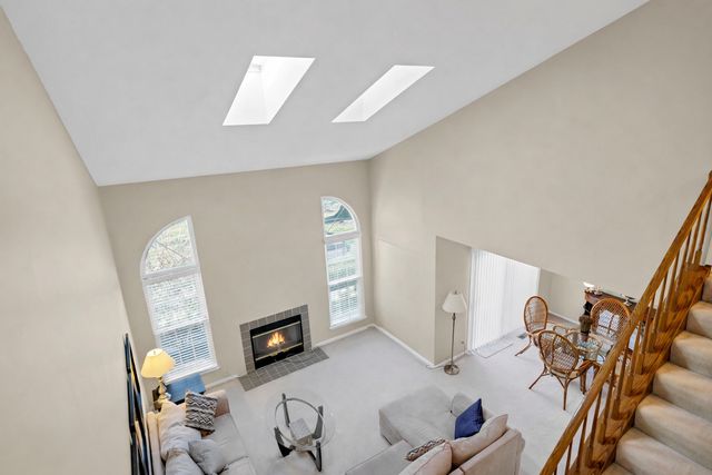 697 Bent Ridge Lane, Elgin, IL 60120