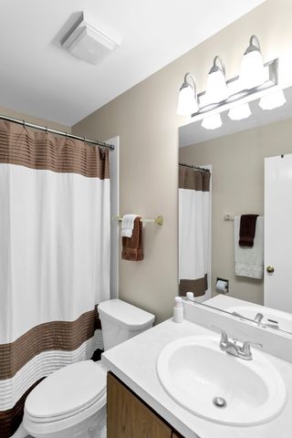 697 Bent Ridge Lane, Elgin, IL 60120