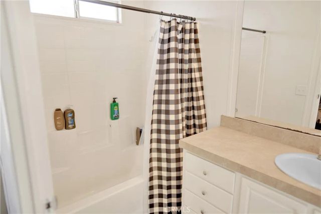 22601 Bear Valley 17, Apple Valley, CA 92308