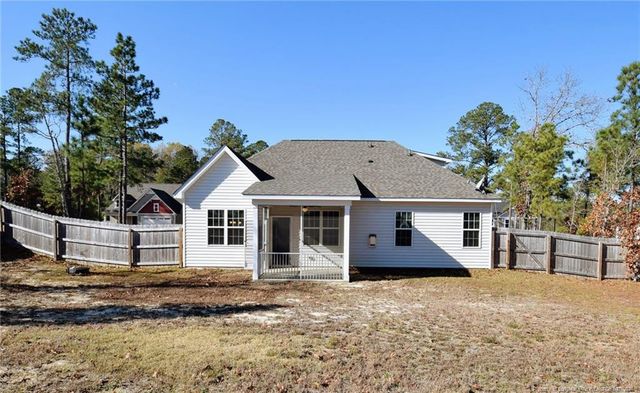 154 Heatherwood Drive, Lillington, NC 27546