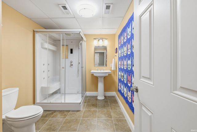 3743 E Villa Glen Court, Bloomington, IN 47401